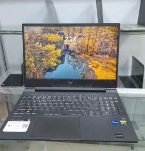 New Laptop HP Victus 16 16GB Intel Core I7 SSD 512GB