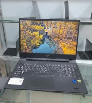 New Laptop HP Victus 16 16GB Intel Core I7 SSD 512GB