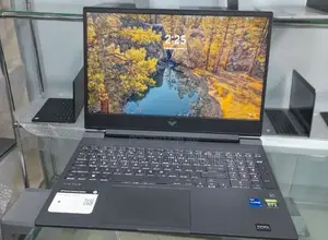 New Laptop HP Victus 15 16GB Intel Core I7 SSD 512GB