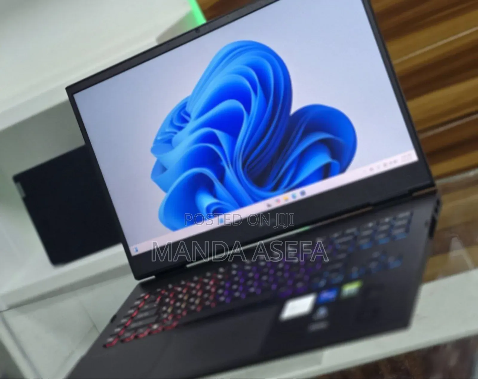 New Laptop HP Omen 17 16GB Intel Core I7 SSD 512GB