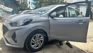 Hyundai I10 2021 Silver