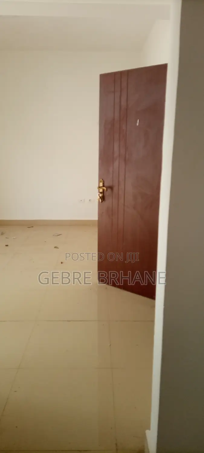 1bdrm Apartment in Apartment, Yeka for rent