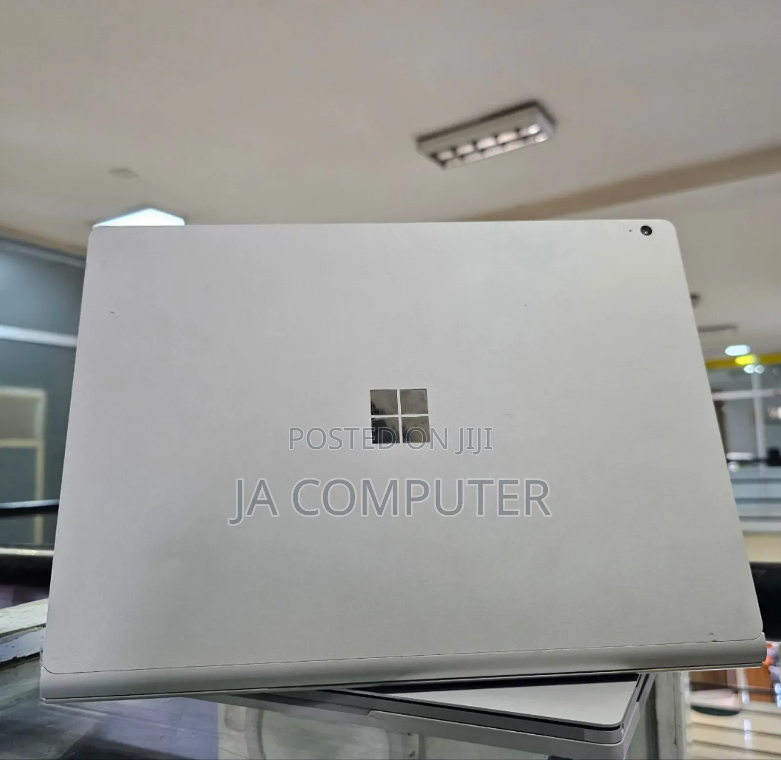 New Laptop Microsoft Surface Book 3 16GB Intel Core I7 SSD 256GB