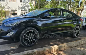 Photo - Hyundai Elantra 2013 Burgundy