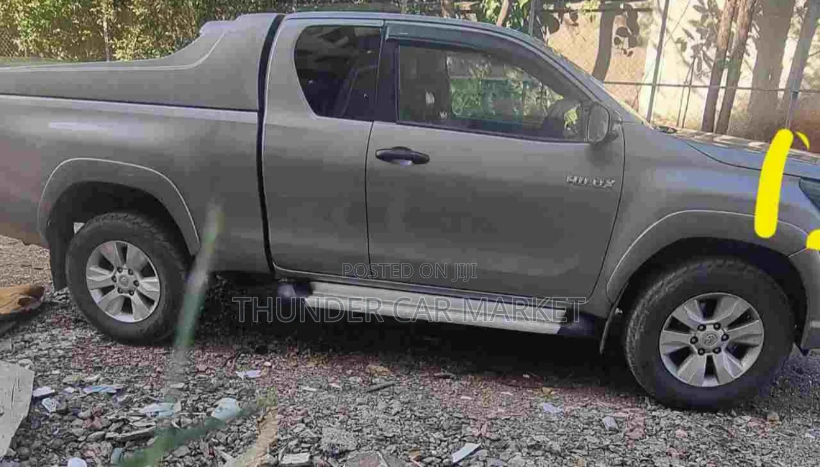 Toyota Hilux 2020 Gray