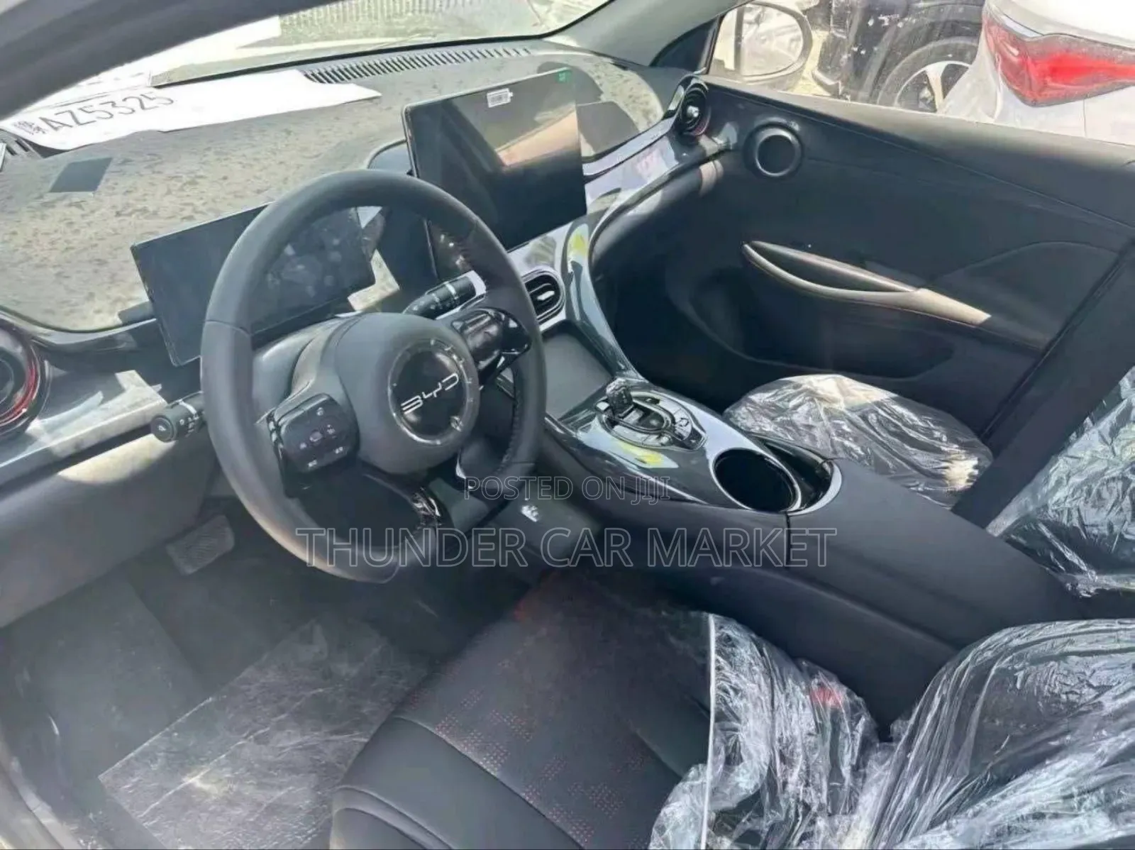 BYD E2 43 kWh 94 hp FWD 2024 Silver