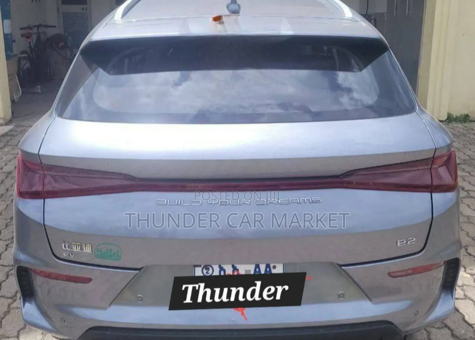 BYD E2 43 kWh 94 hp FWD 2024 Silver