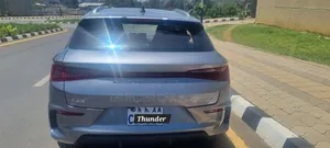 BYD E2 43 kWh 94 hp FWD 2024 Silver