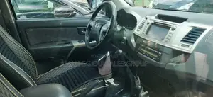 Photo - Toyota Hilux 2014 Silver