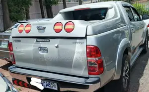 Toyota Hilux 2014 Silver