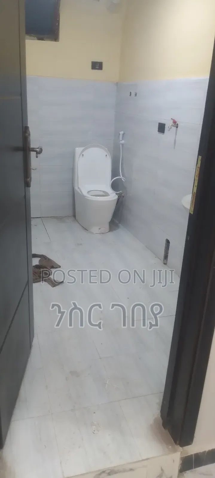 Furnished 2bdrm Condo in Ayat Mekedonia (Kibr, Yeka for rent