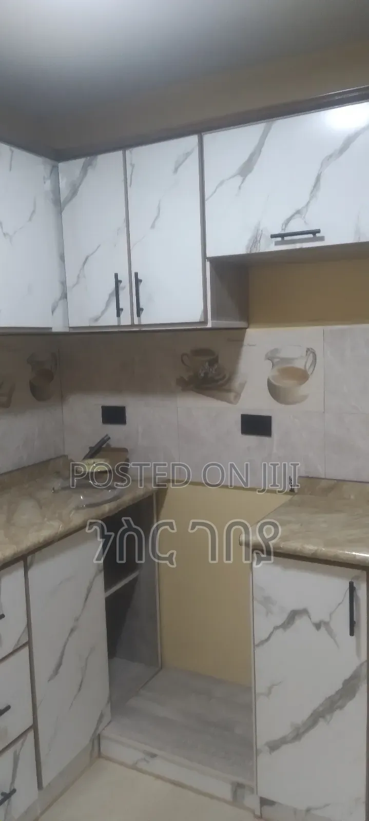 Furnished 2bdrm Condo in Ayat Mekedonia (Kibr, Yeka for rent