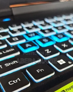 New Laptop Alienware M17x R2 16GB Intel Core I7 SSD 1T