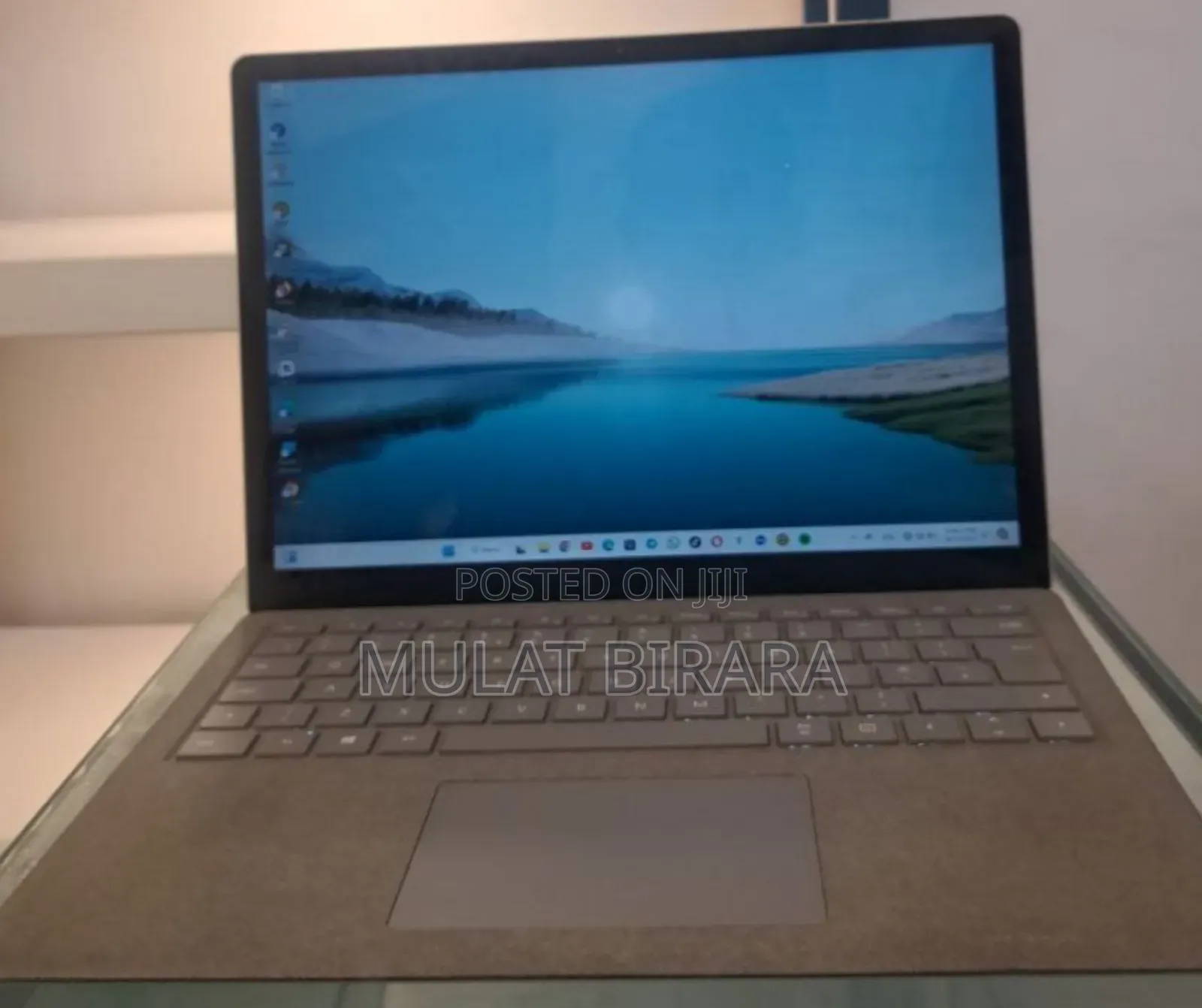 New Laptop Microsoft Surface 16GB Intel Core I7 SSD 512GB