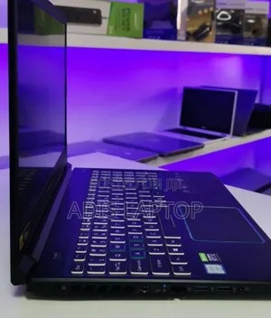 New Laptop Acer Predator Helios 300 16GB Intel Core I7 SSD 1T