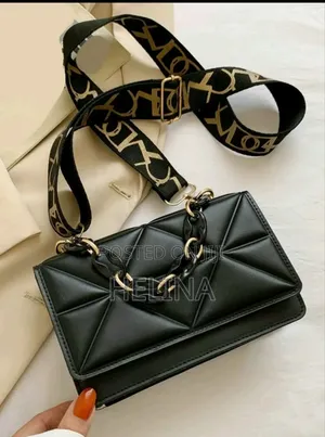 Black Hand Bag