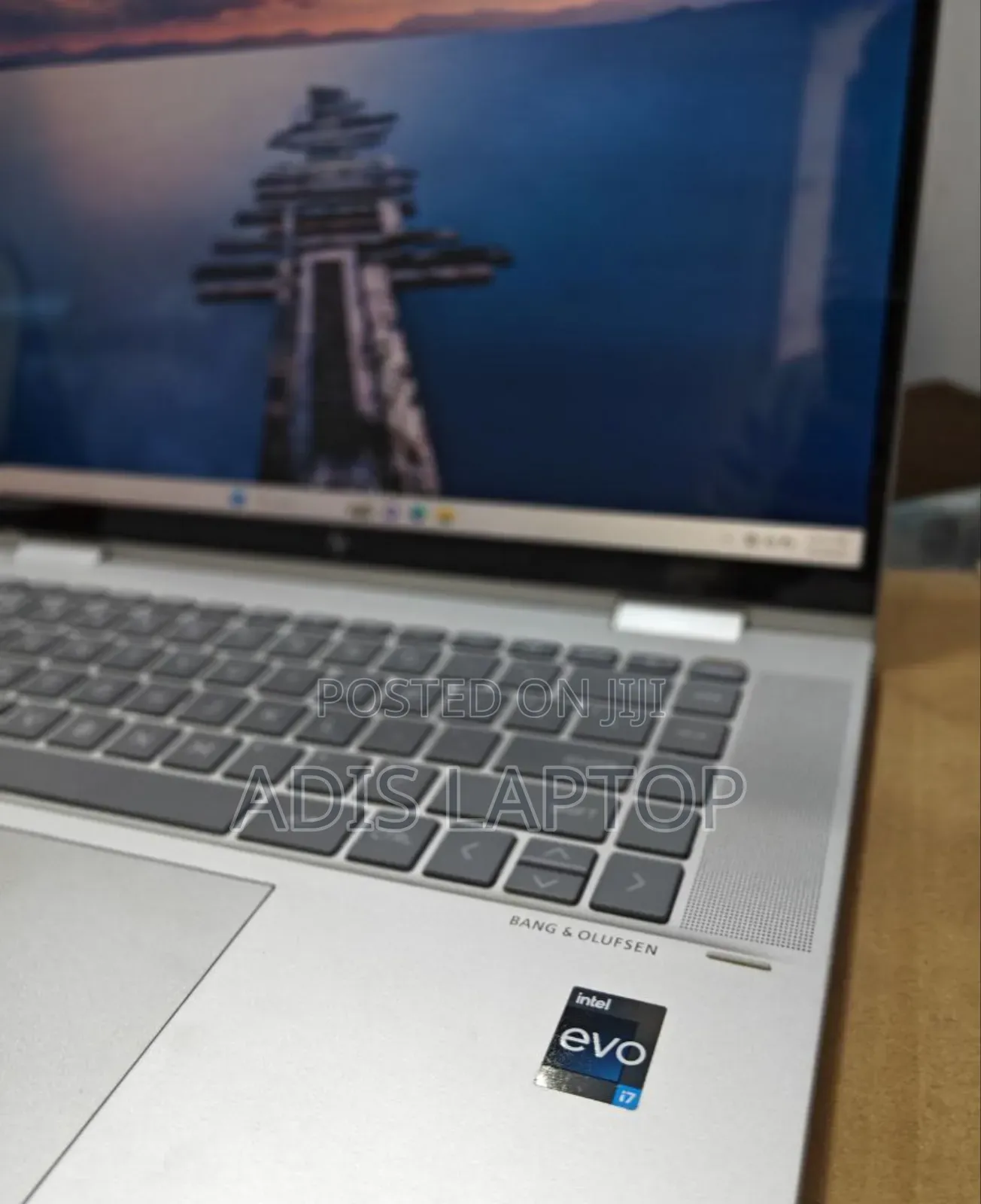 New Laptop HP Envy X360 16GB Intel Core I7 SSD 1T