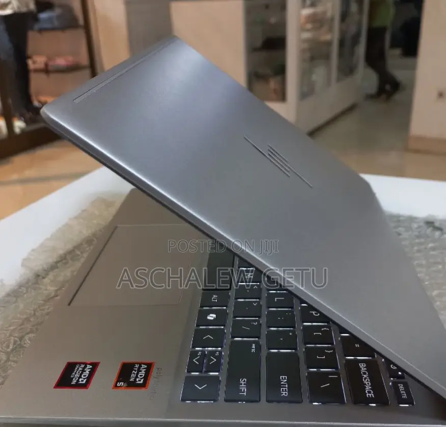 New Laptop HP Pavilion 15 16GB AMD Ryzen 5 SSD 512GB