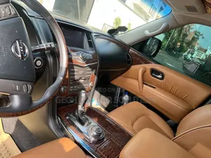 Nissan Patrol 2018 Gold