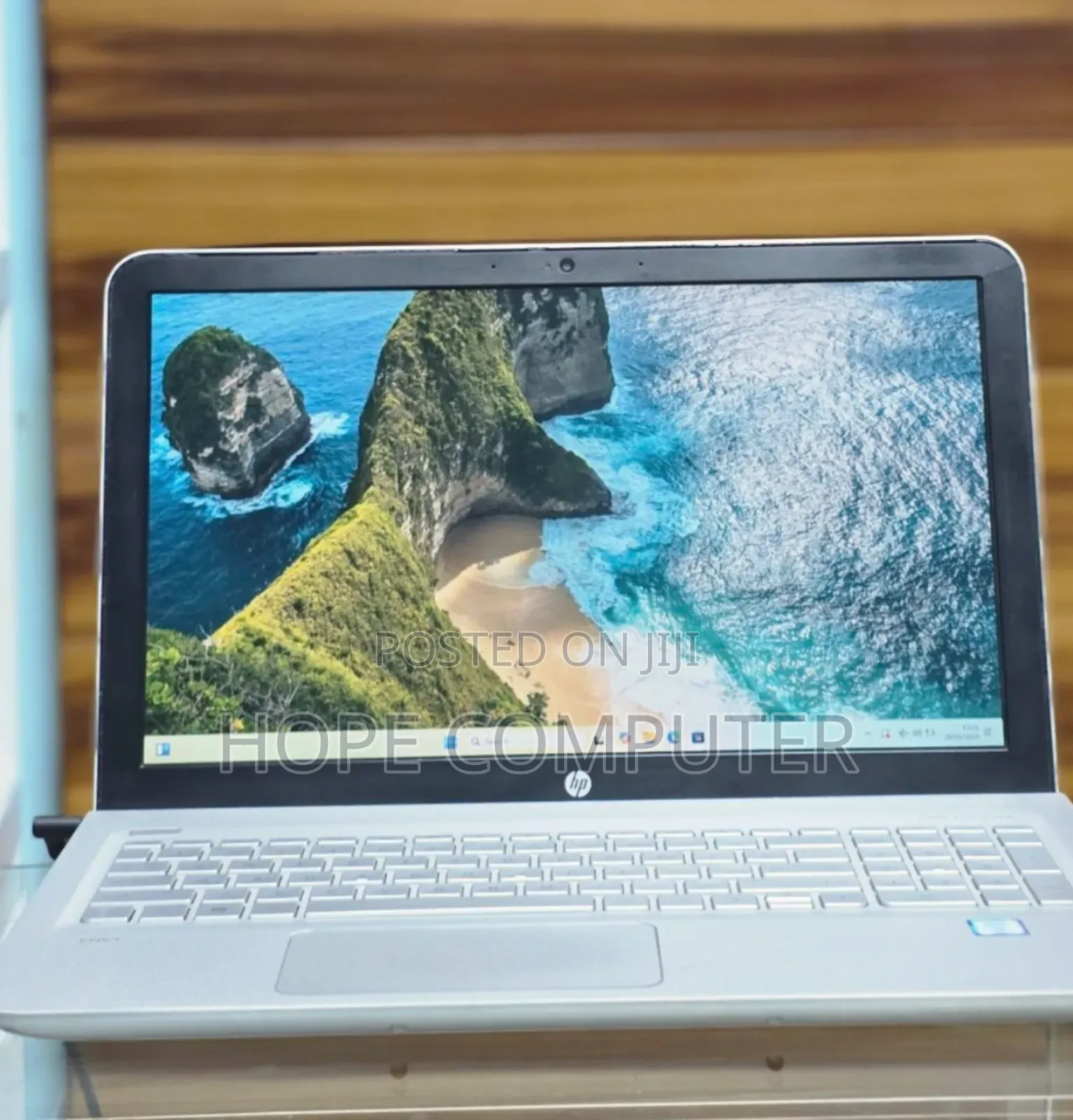 New Laptop HP Envy X360 16GB Intel Core I7 SSD 512GB