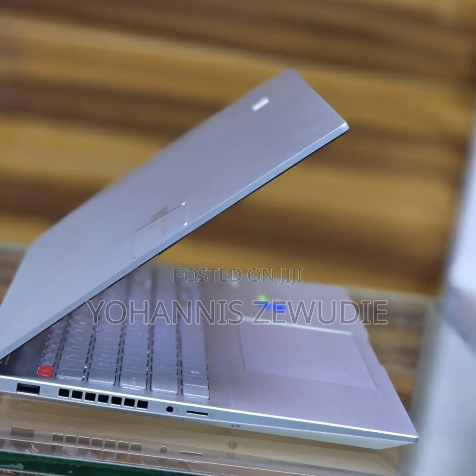 New Laptop Asus VivoBook 15 X505BA 16GB Intel Core I7 SSD 512GB