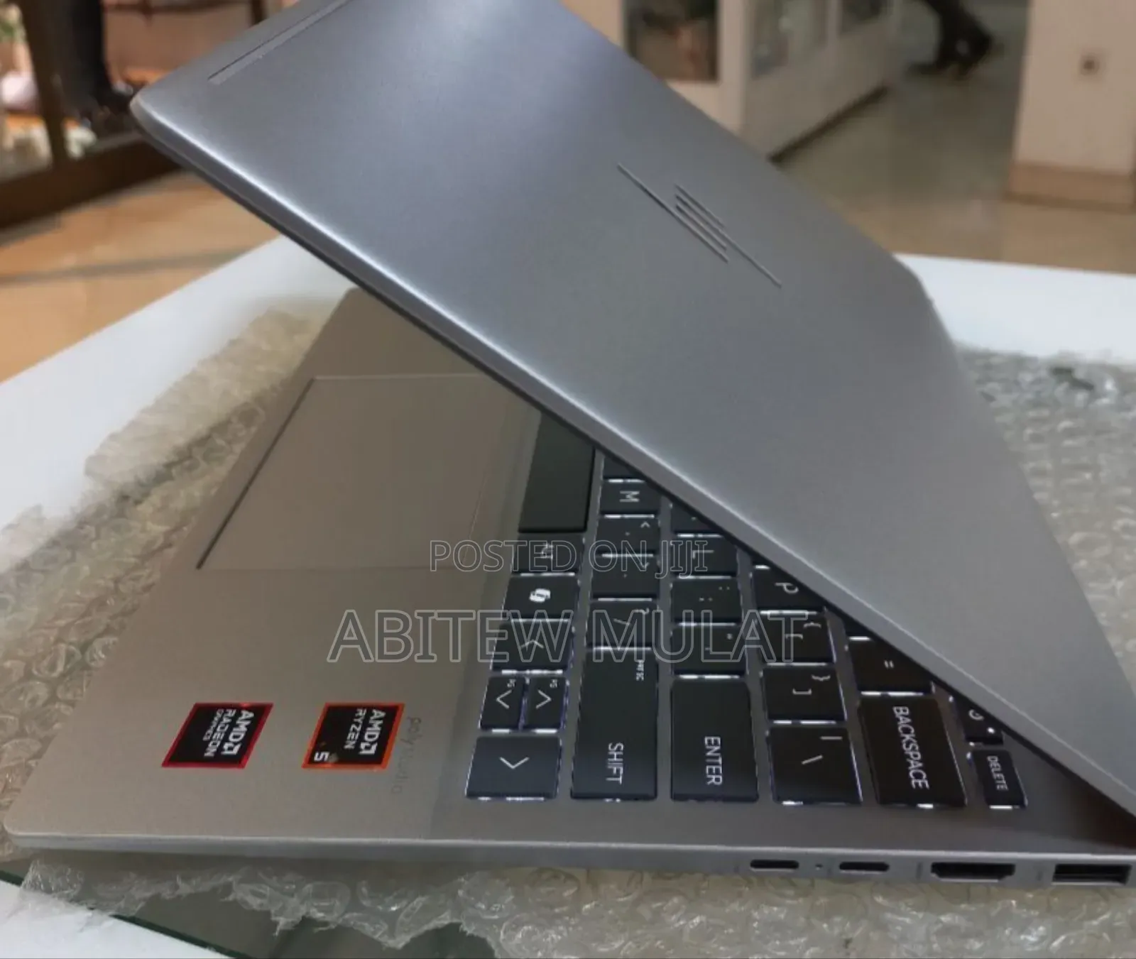 New Laptop HP Pavilion 13 16GB AMD Ryzen 5 SSD 512GB