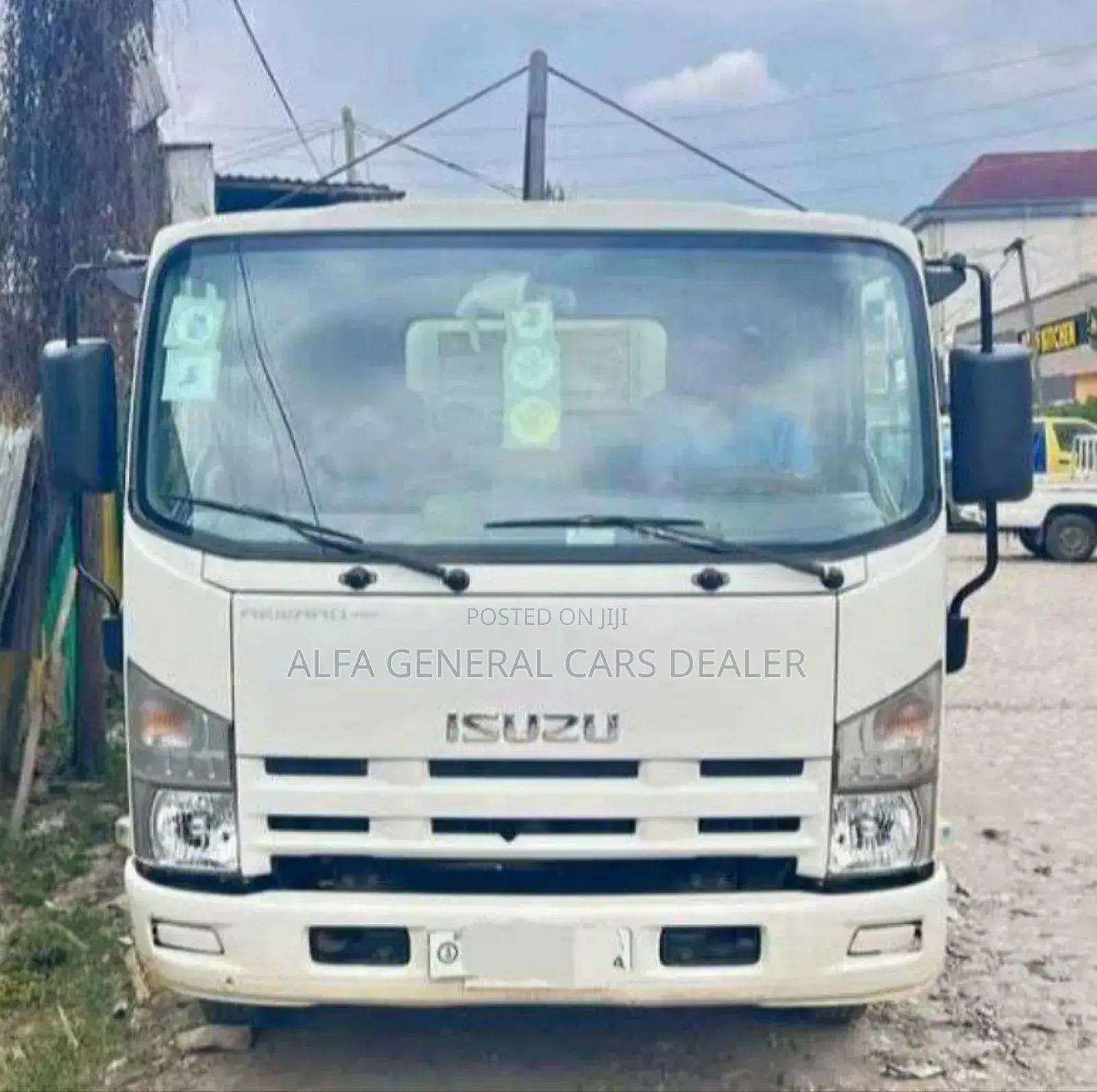 Isuzu ኦባማ •2021 •b-33 ታርጋ •150,000 ኪሜ •4,700,000