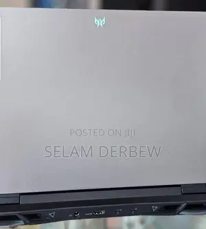 New Laptop Acer Predator Helios 18 PH18-71 16GB Intel Core I7 SSD 1T