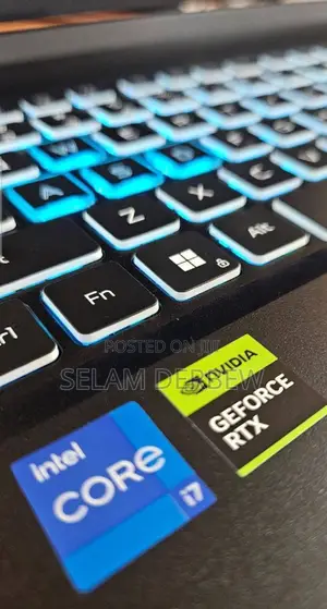 New Laptop Acer Predator Helios 18 PH18-71 16GB Intel Core I7 SSD 1T