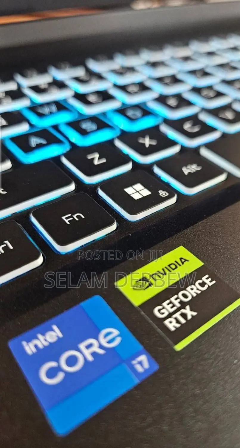 New Laptop Acer Predator Helios 18 PH18-71 16GB Intel Core I7 SSD 1T