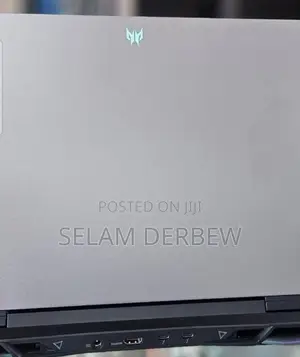 New Laptop Acer Predator Helios 18 PH18-71 16GB Intel Core I7 SSD 1T