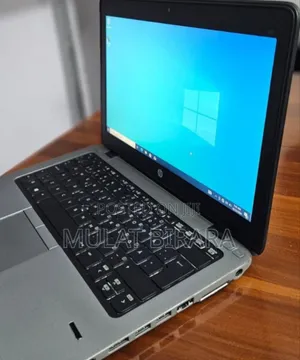 New Laptop HP EliteBook 820 G3 6GB Intel Core I5 HDD 500GB