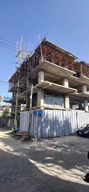 20bdrm Apartment in የ ግል አፓርትመንት ነው, Addis Ketema for sale