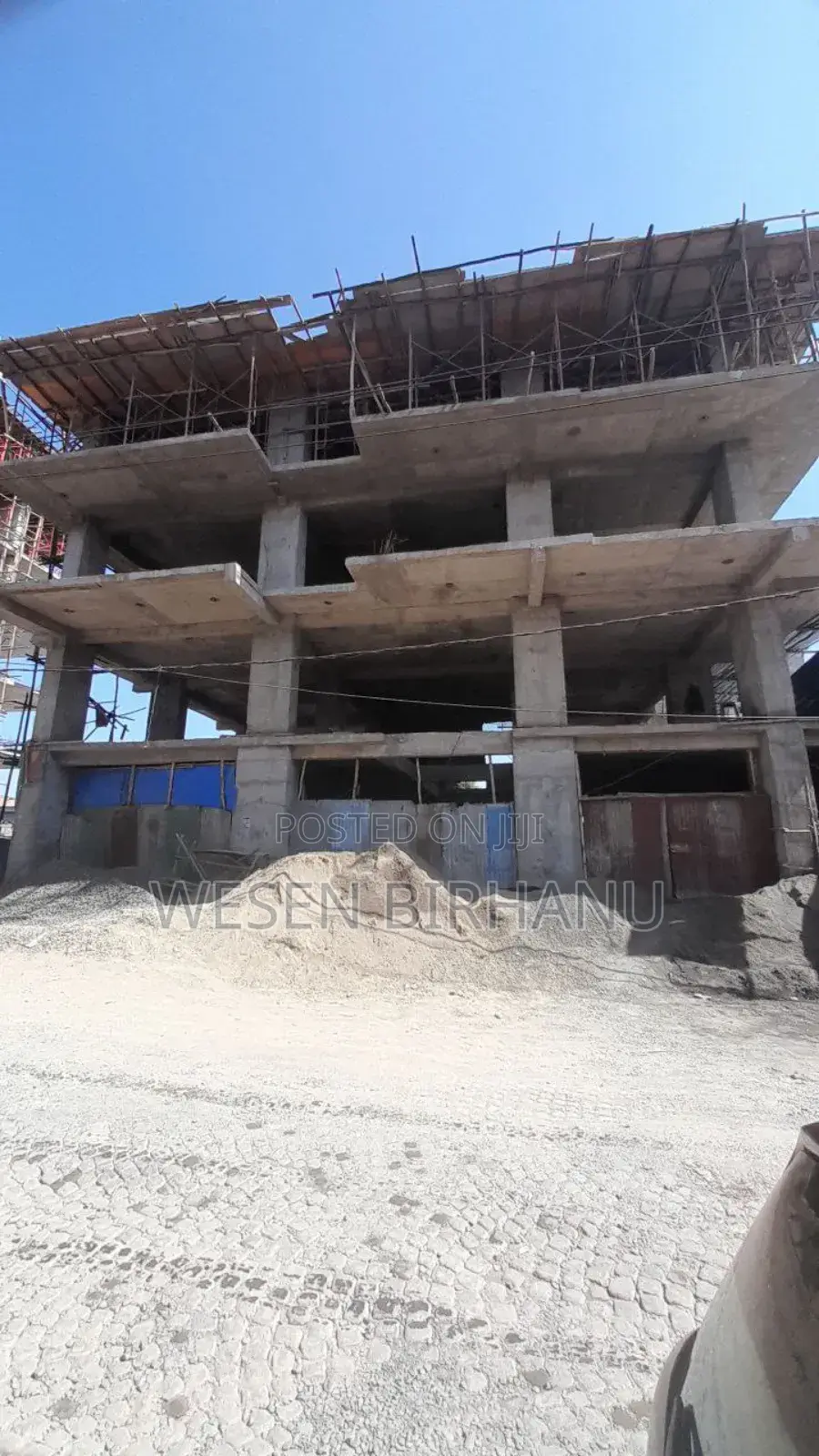 20bdrm Apartment in የ ግል አፓርትመንት ነው, Addis Ketema for sale