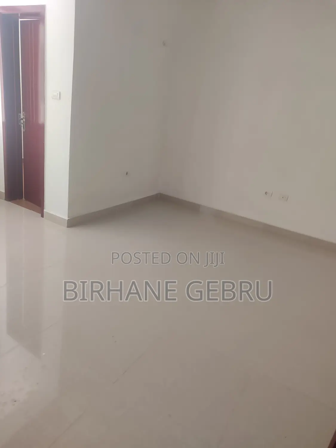1bedroom Luxury Apartiment for Sale