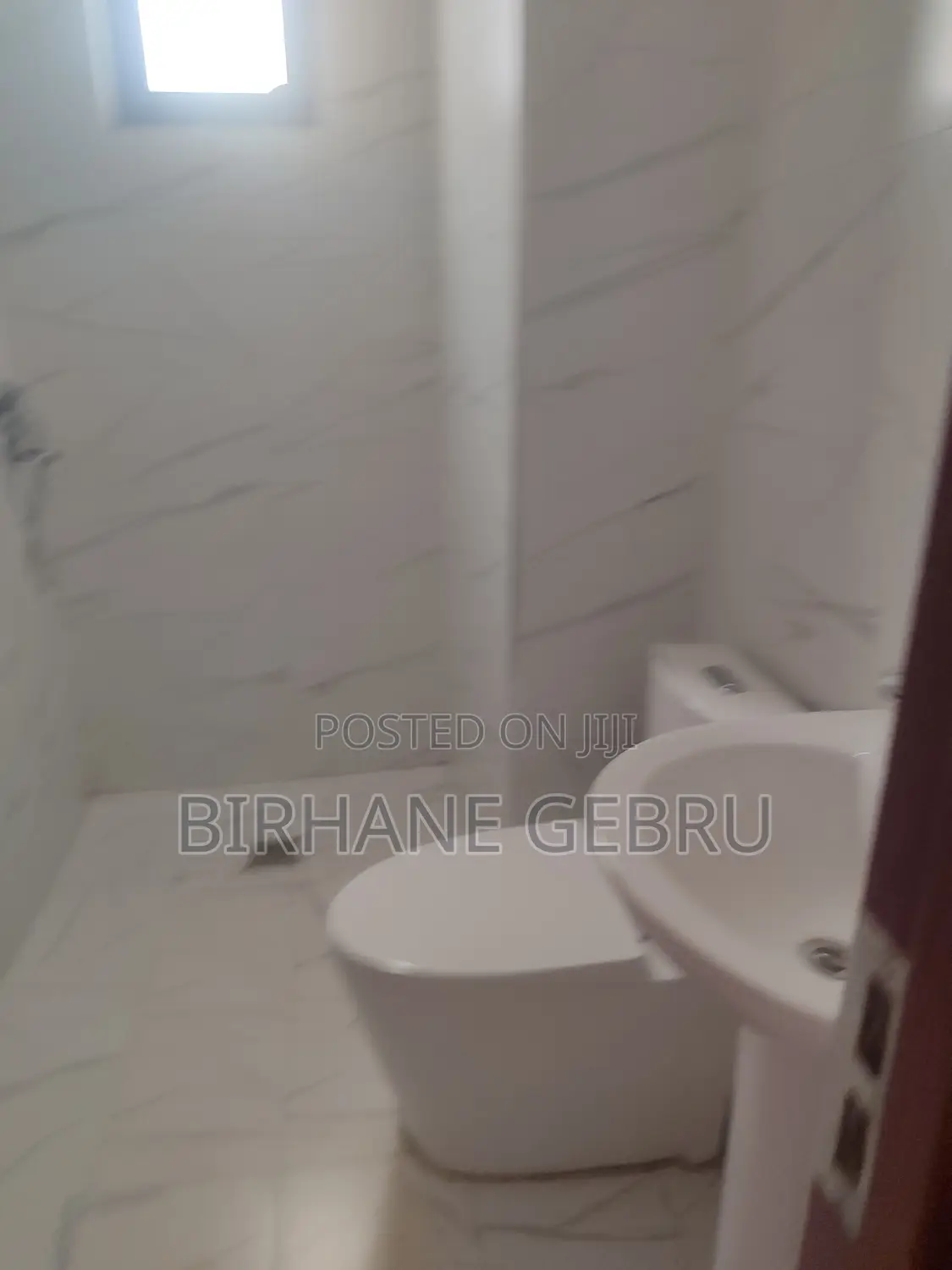 1bedroom Luxury Apartiment for Sale