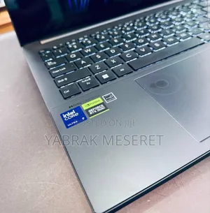 New Laptop Asus VivoBook 15 X505BA 24GB Intel Core Ultra 9 SSD 2T