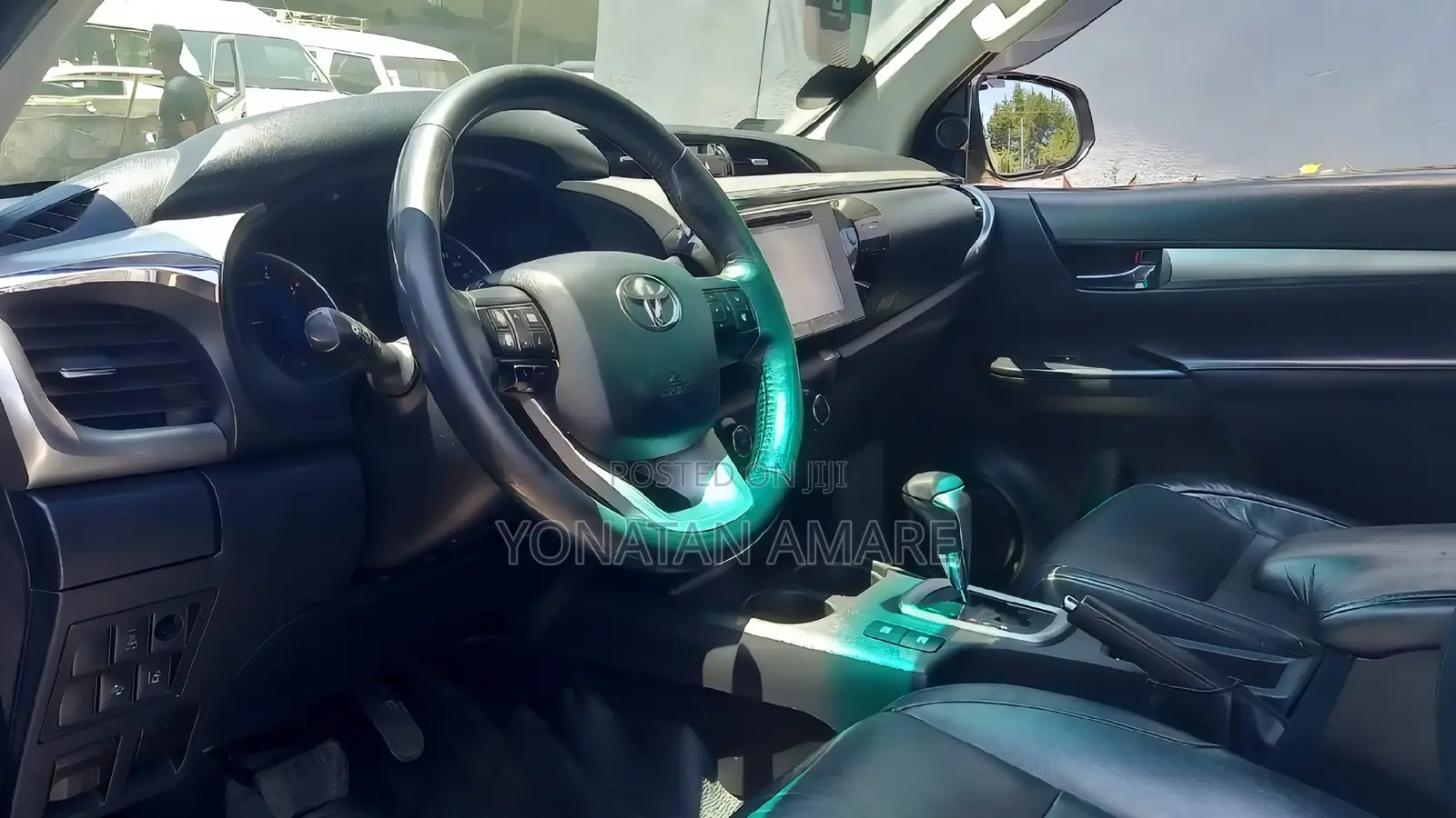 Toyota Hilux 2018 Green