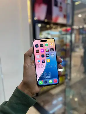 Photo - Apple iPhone 15 128 GB Pink