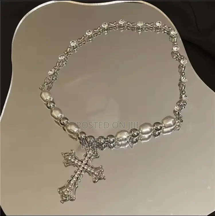Cross Necklace መስቀል ሀብል