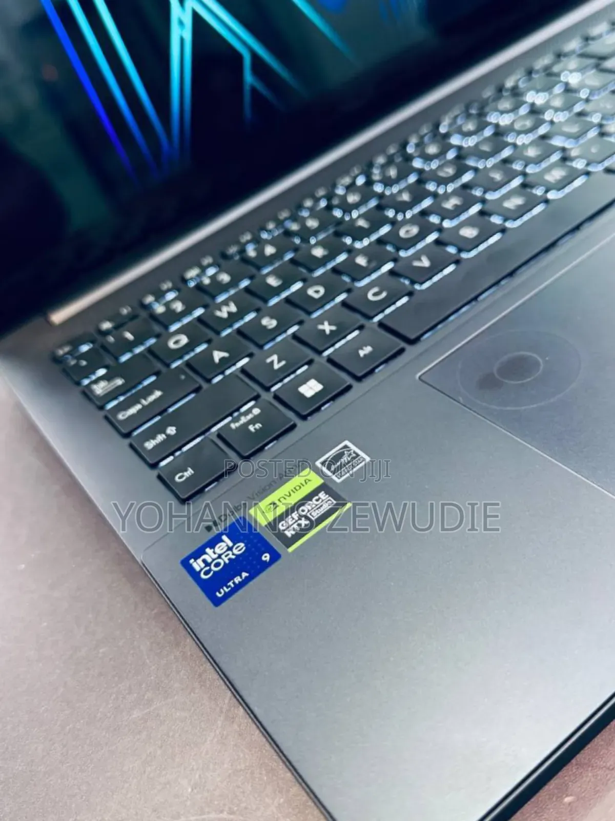 New Laptop Asus Vivobook 16 24GB Intel Core Ultra 9 SSD 2T