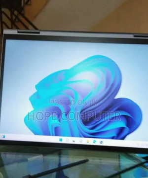 Photo - New Laptop Lenovo Thinkpad X1 Yoga 16GB Intel Core I7 SSD 512GB