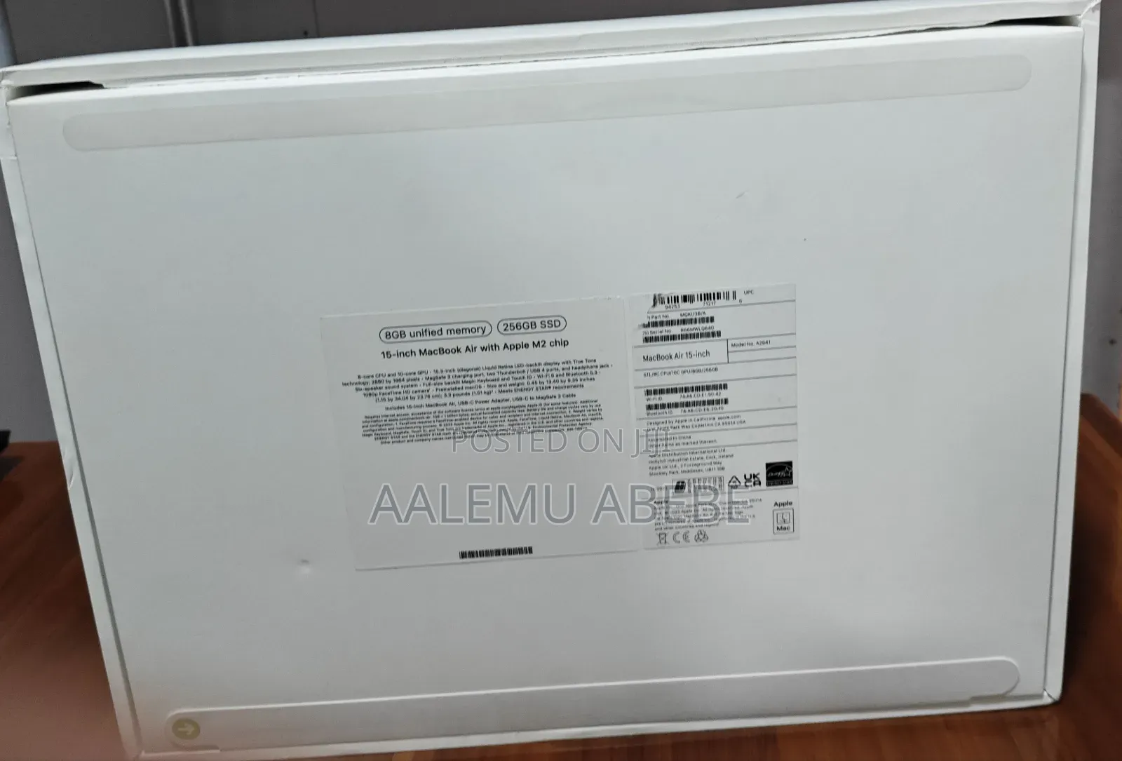 New Laptop Apple MacBook Air 2023 M2 8GB Apple M2 SSD 256GB