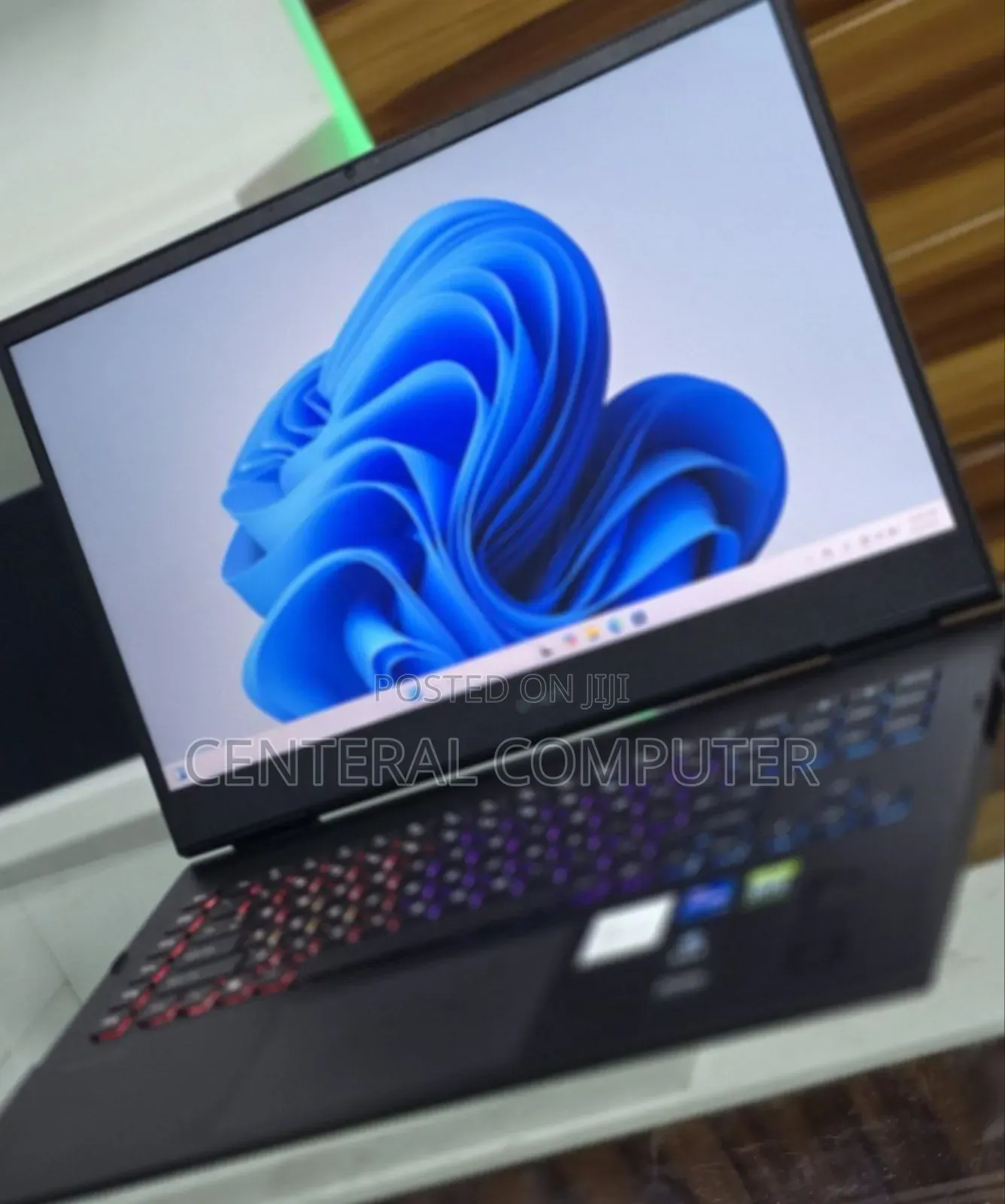 New Laptop HP Omen 15-Dh002nr 16GB Intel Core I7 SSD 512GB