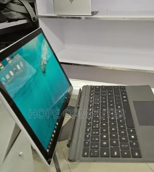 New Laptop Microsoft Surface Pro 7 16GB Intel Core I7 SSD 256GB