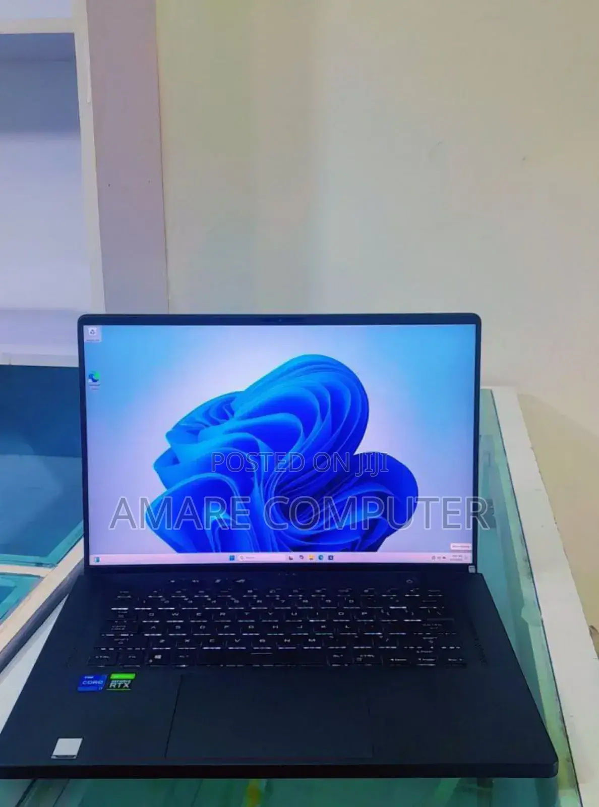 New Laptop Asus 16GB Intel Core I7 SSD 512GB