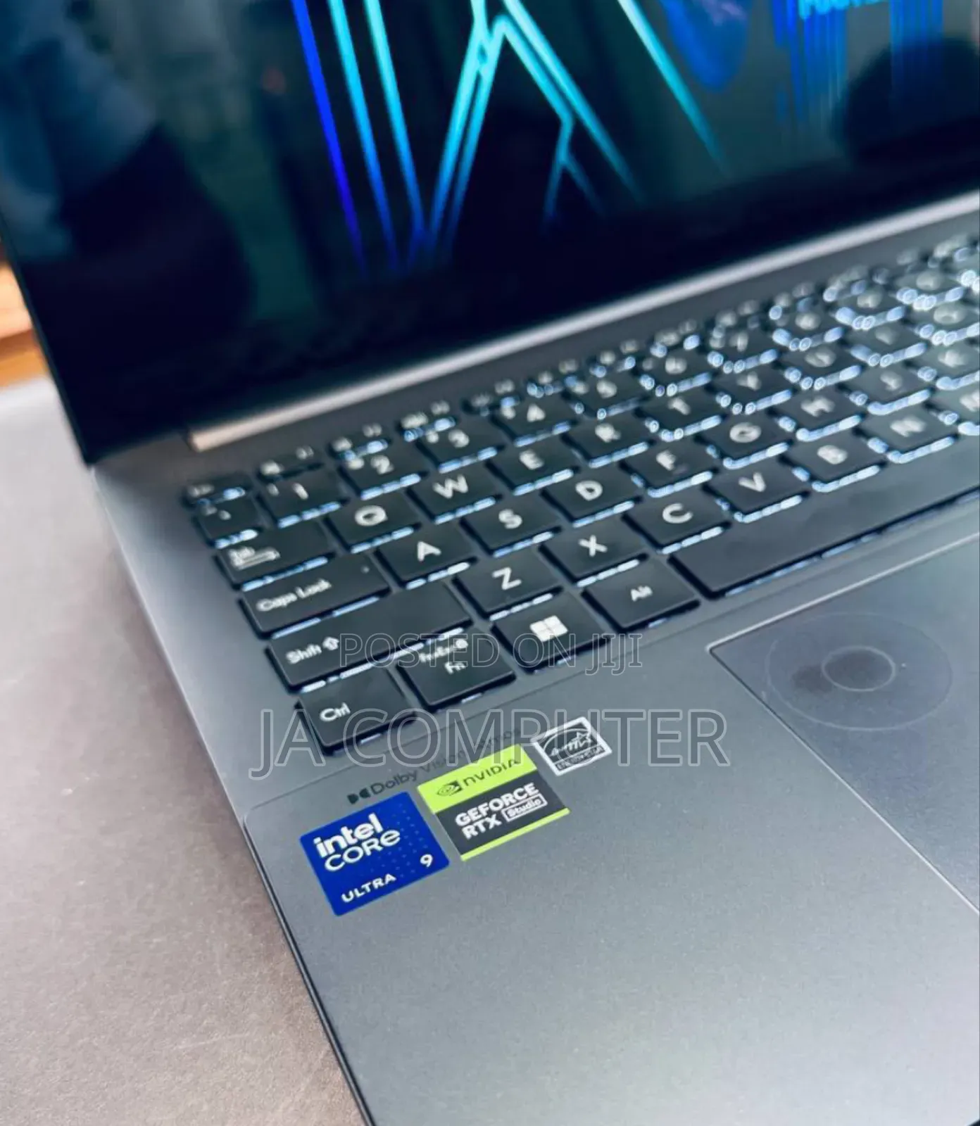 New Laptop Asus VivoBook 15 X505BA 24GB Intel Core Ultra 9 SSD 1T