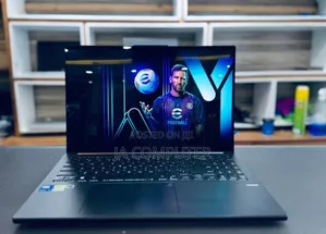 New Laptop Asus VivoBook 15 X505BA 24GB Intel Core Ultra 9 SSD 1T