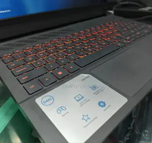 New Laptop Dell G15 5511 16GB Intel Core i7 SSD 1T