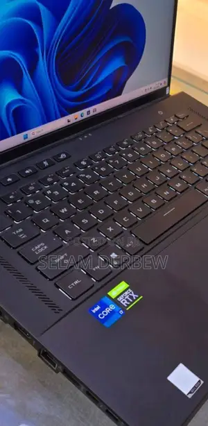 New Laptop Asus ROG Zephyrus G15 16GB Intel Core I7 SSD 512GB